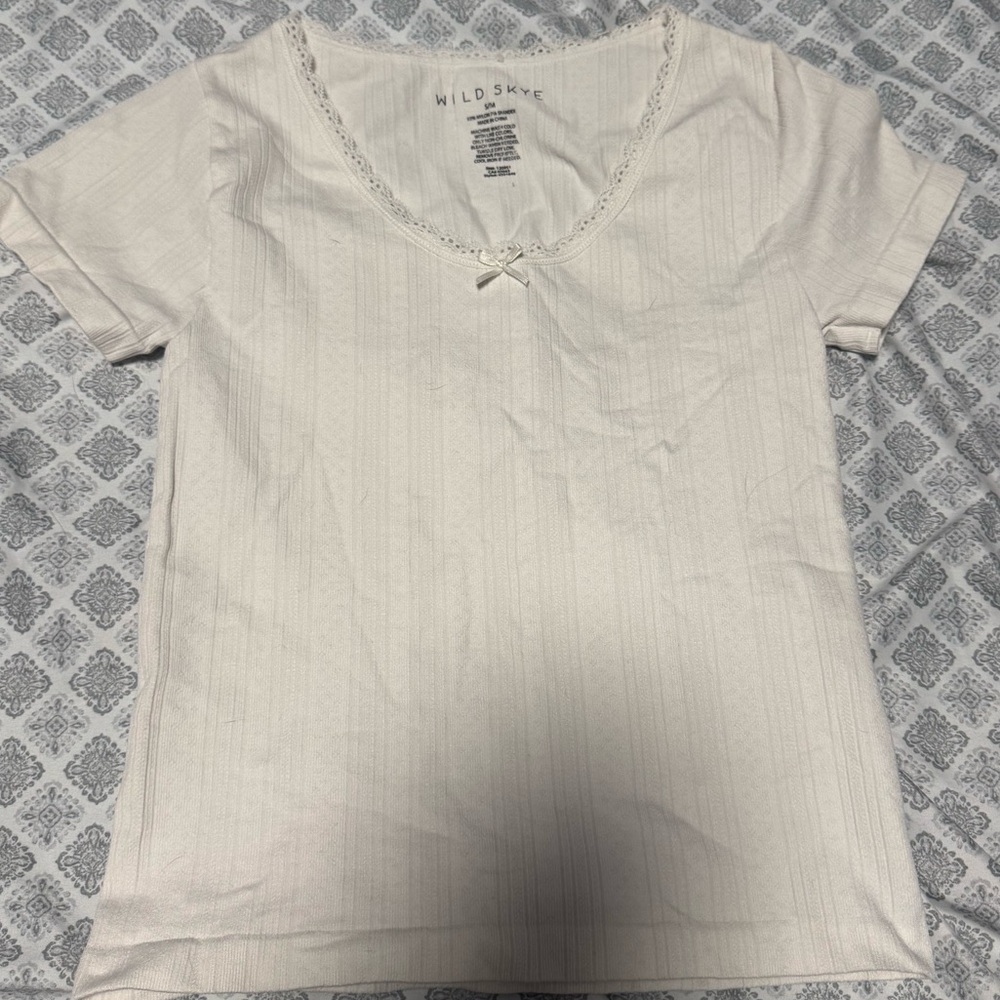 Wild Skye Ribbed Fitted Tee Size Small - Picture 3 of 4
